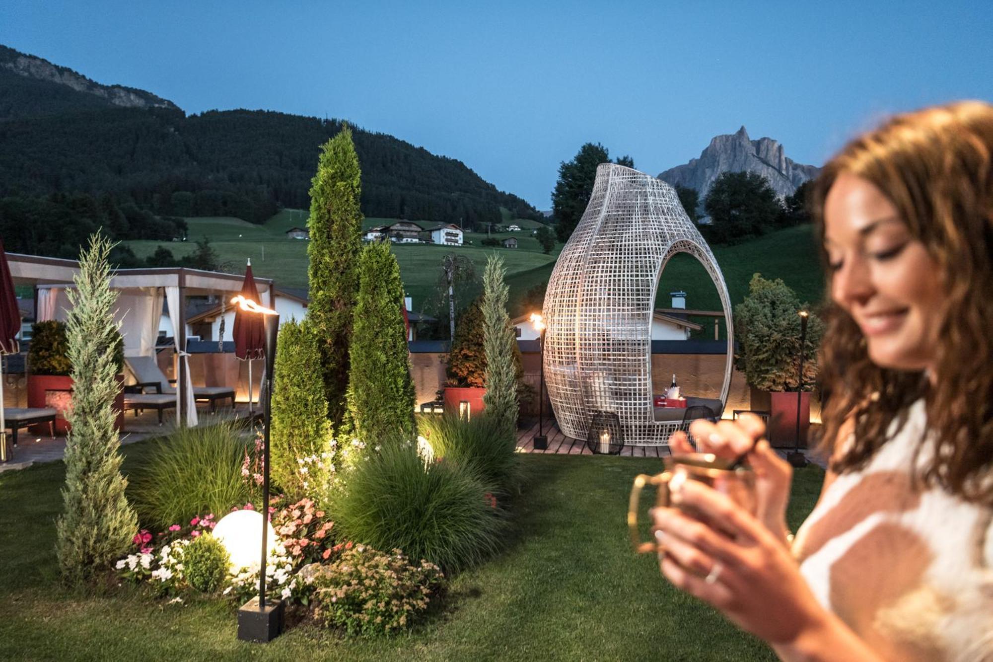 Abinea Dolomiti Romantic Spa Castelrotto Eksteriør billede